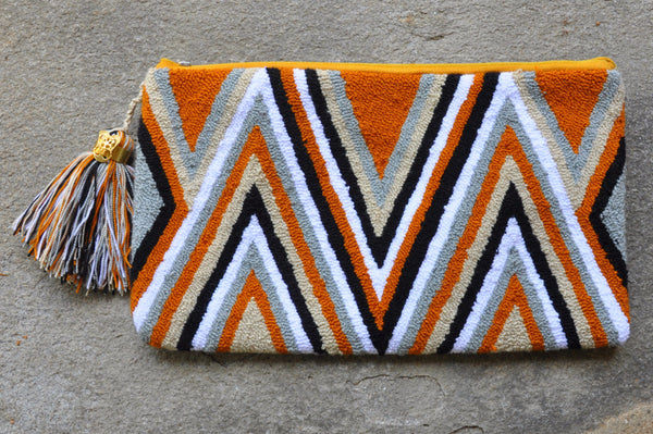 Arrows Clutch Burnt Orange